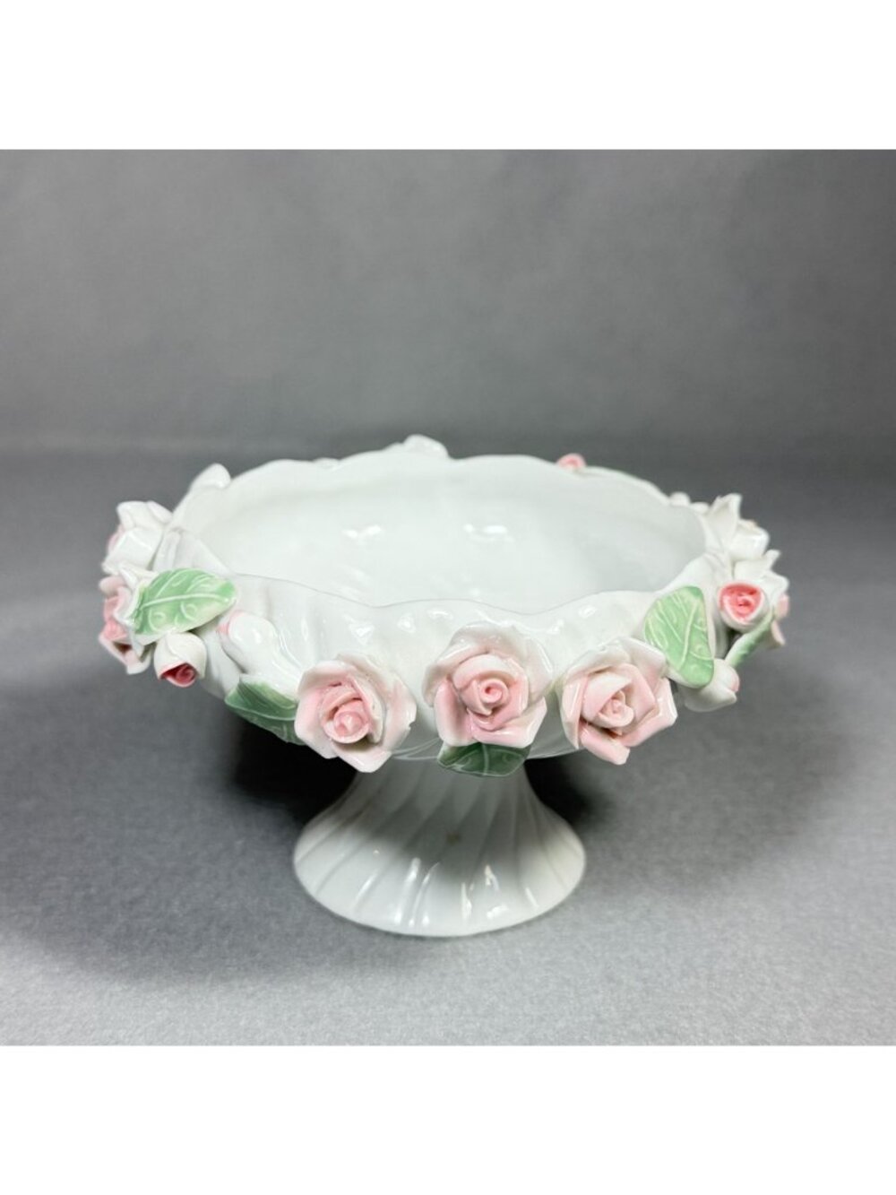 Vintage Encrusted Porcelain Rose Pedestal Bowl Capodimonte Style Candy Dish - Picture 5 of 11